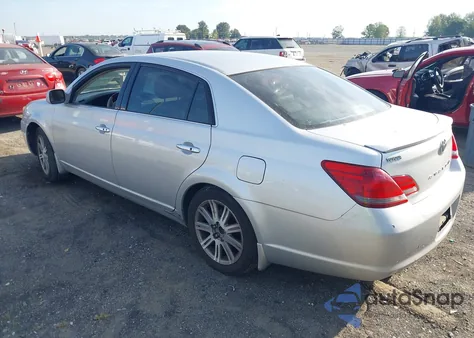 2008 Toyota Avalon Limited z USA, uszkodzony, nr VIN 4T1BK36B48U294175
